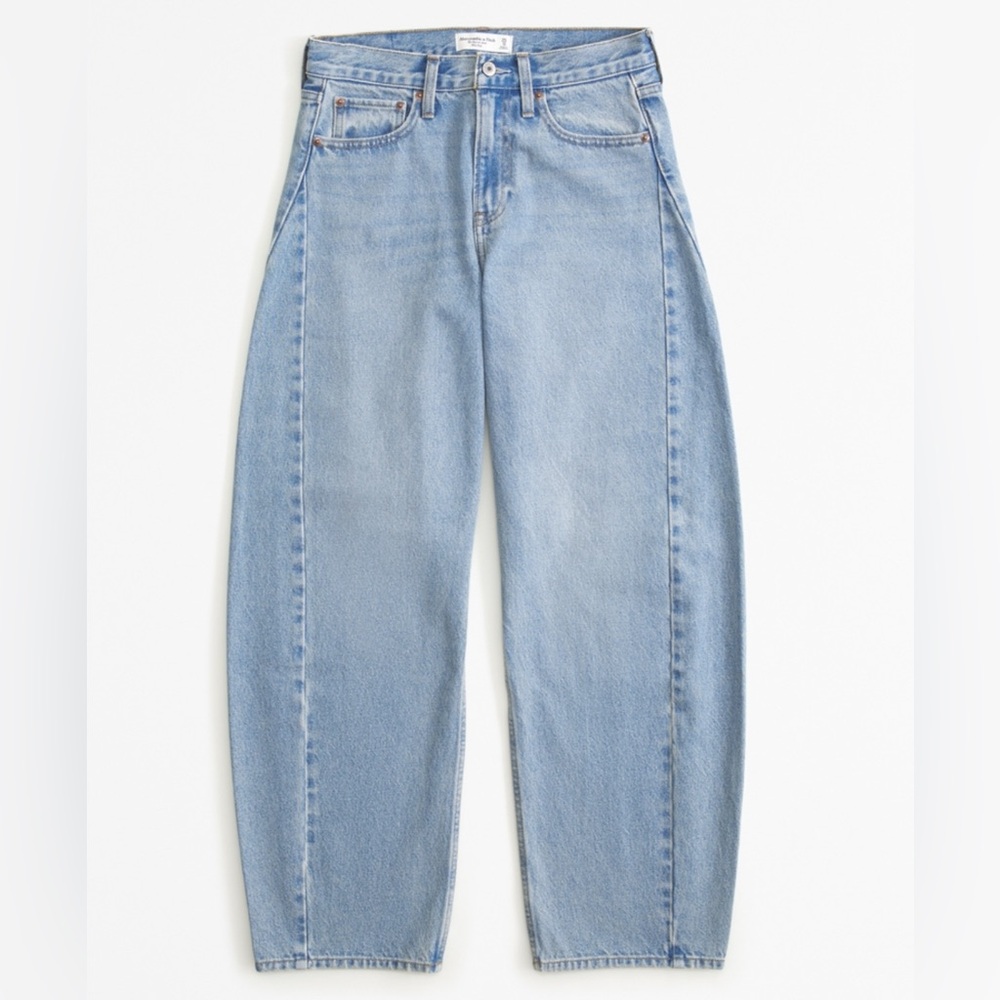Abercrombie & Fitch Light Blue Barrel Jeans